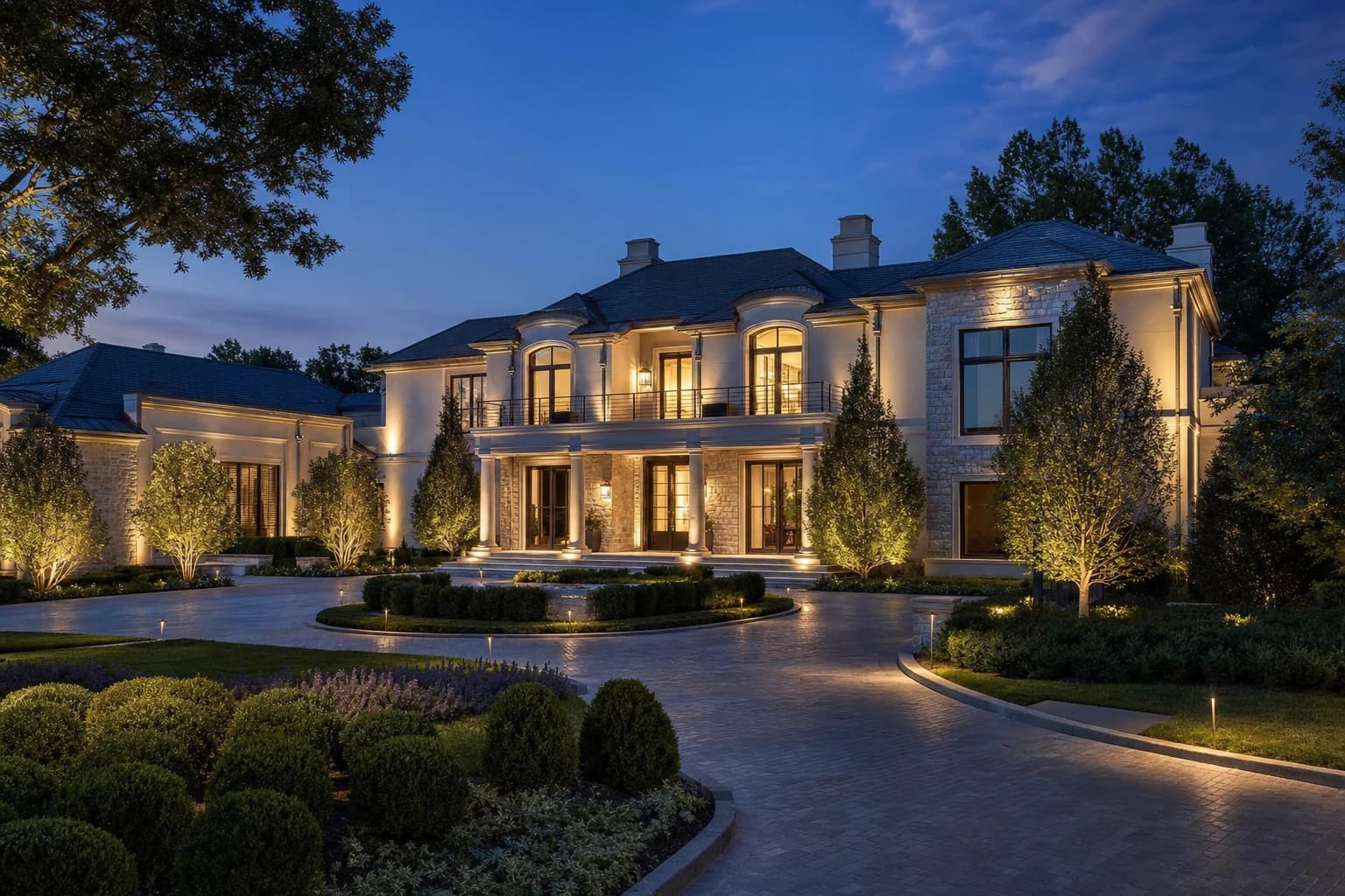 An ultra-luxury Custom Homes in a high-end estate in Reston, Virginia